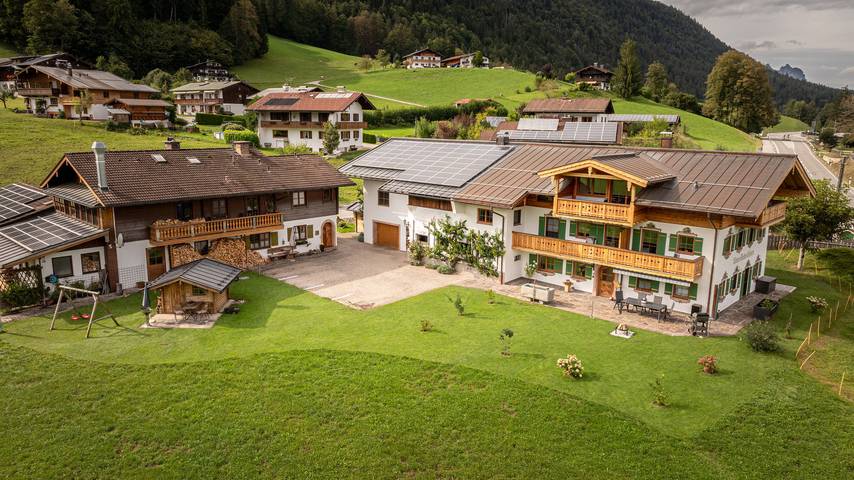 Ganze Ferienwohnung, Haus Unterstöberl - Ferienwohnung Watzmann 40qm, 1-2 Personen, 1 Schlafzimmer, Wohnküche, Bad/Wc, in Bischofswiesen, Berchtesgadener Alpen