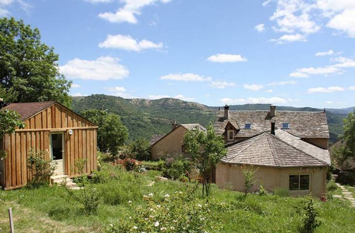 Chalet pour 2 personnes, avec jardin dans Massif central - 2