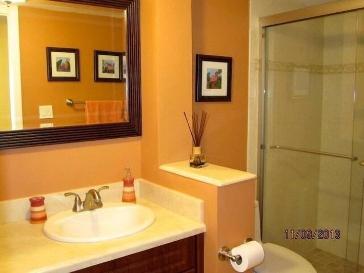 Vacation rental for 4 people, with pool and balcony in Islamorada