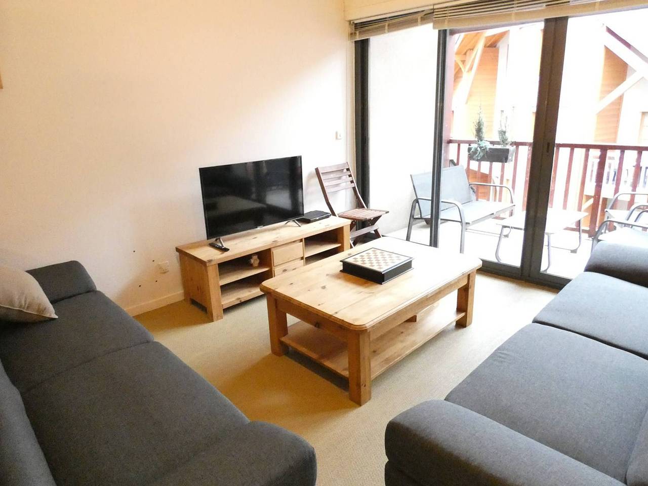 Apartamento entero, Dúplex para 8 con Balcón, en Centro de Saint-Lary-Soulan, Parking, Wifi, Ascensor in Saint-Lary-Soulan, Parque nacional de los Pirineos
