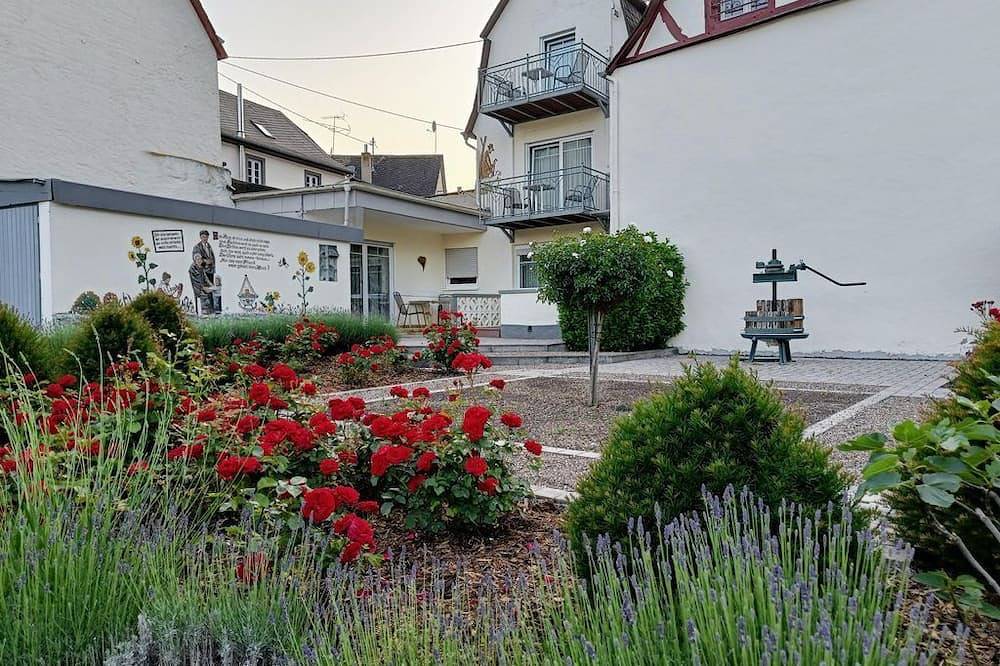 Ganze Wohnung, Ferienwohnung Eg - Ferienwohnung  Moselstrand in Briedern, Cochem-Zell