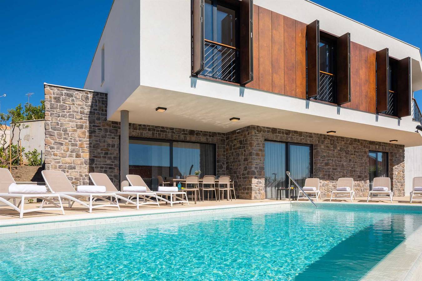 Sun Dance Luxusvilla Iii in Beach Rtić, Primosten