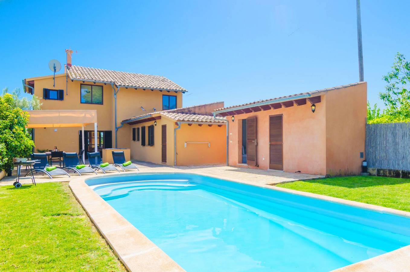 Villa voor 6 personen met terras in Campanet, Mallorca Binnenland