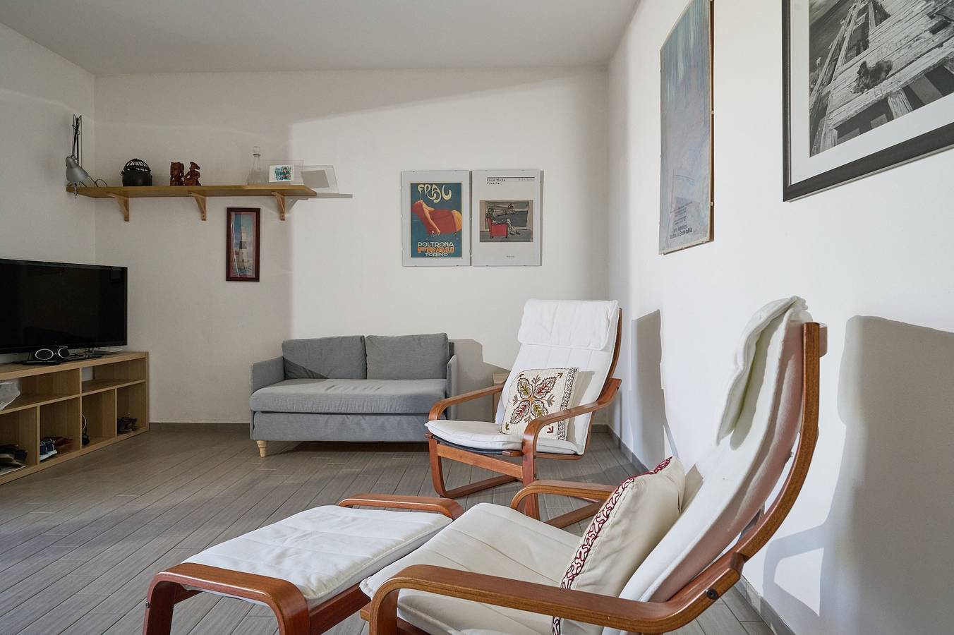 Apartamento entero, Apartamento 'La Casa Rossa' con terraza compartida, Wi-Fi y aire acondicionado in Riotorto, Costa Etrusca