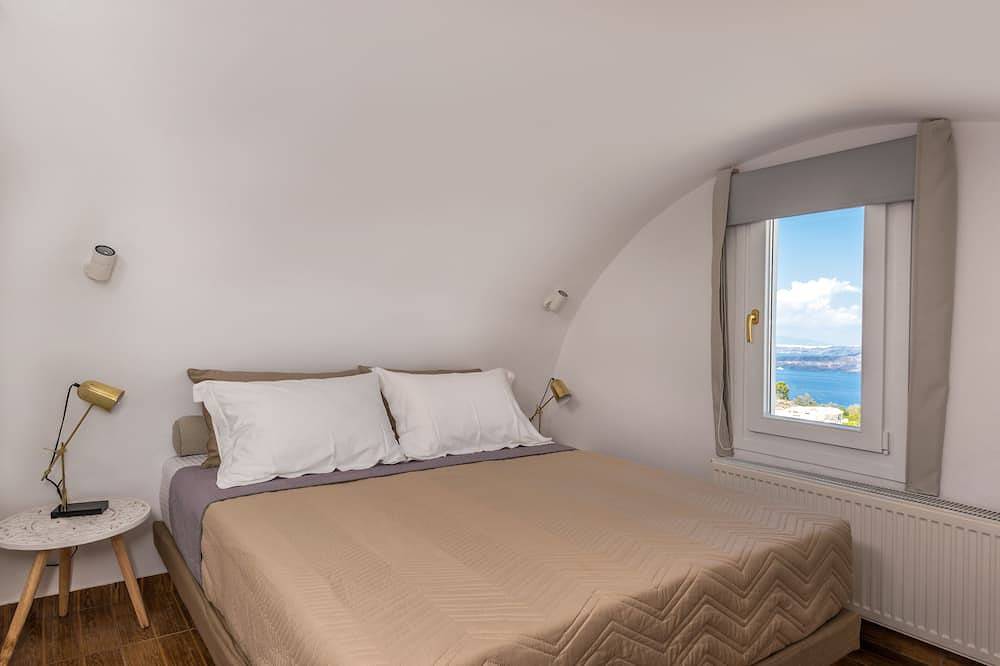 Sommerliebhaber Villa | Privater Außenpool | Whirlpool und Panoramablick auf die Caldera in Akrotiri, Santorin