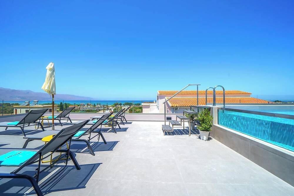 Naval villa-Panoramic sea view villa with heated  roof pool in Tavronitis, Chania und Umgebung