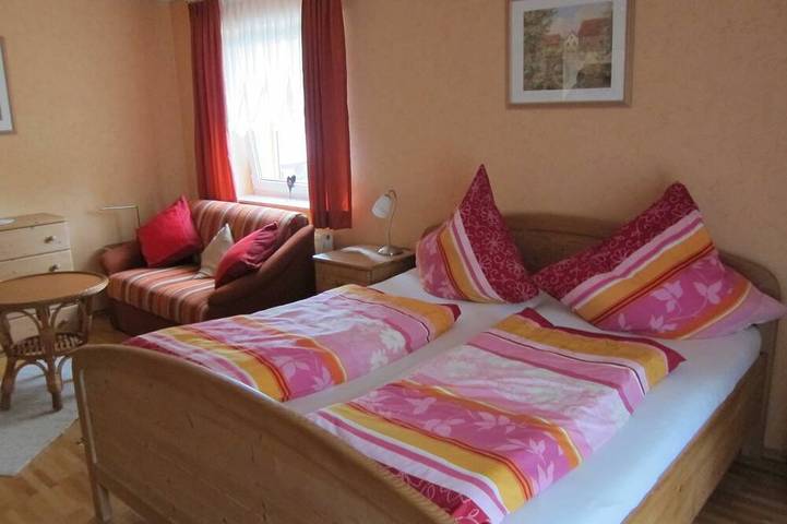 Ferienwohnung für 3 Personen, mit Garten in Michelstadt - 4