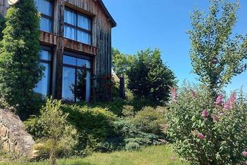 Gîte pour 7 personnes, avec jardin à Saint-Diéry