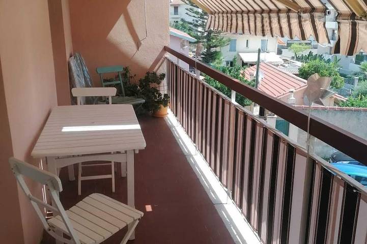 Location de vacances pour 4 personnes, avec balcon, animaux acceptés à Roquebrune-Cap-Martin