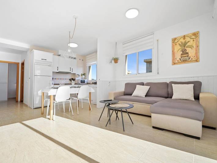 Entire holiday apartment, Ideal holiday on the Mediterranean beach in Miami Platja, Mont-roig del Camp