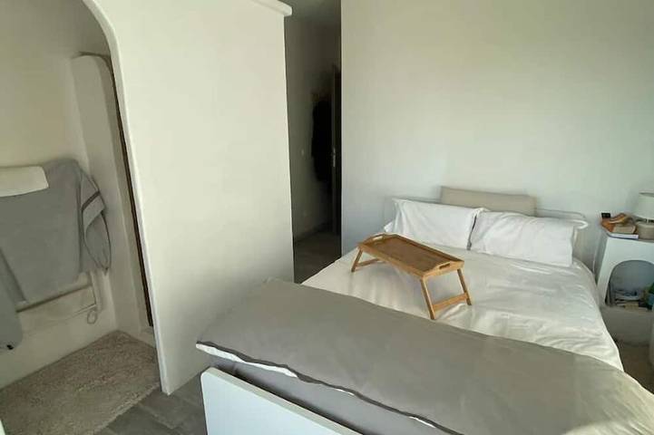 Charmante Villa californienne avec piscine et parking privés et wifi gratuit in Tourrettes, Région de Draguignan