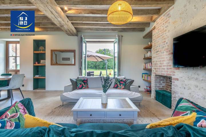 Location de vacances pour 14 personnes, avec jardin et vue à Chémery - 2