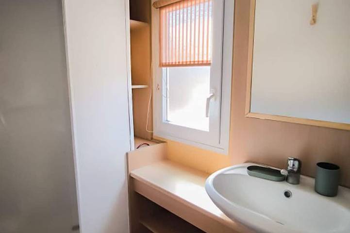 Mobil home pour 4 personnes à Caves - 4