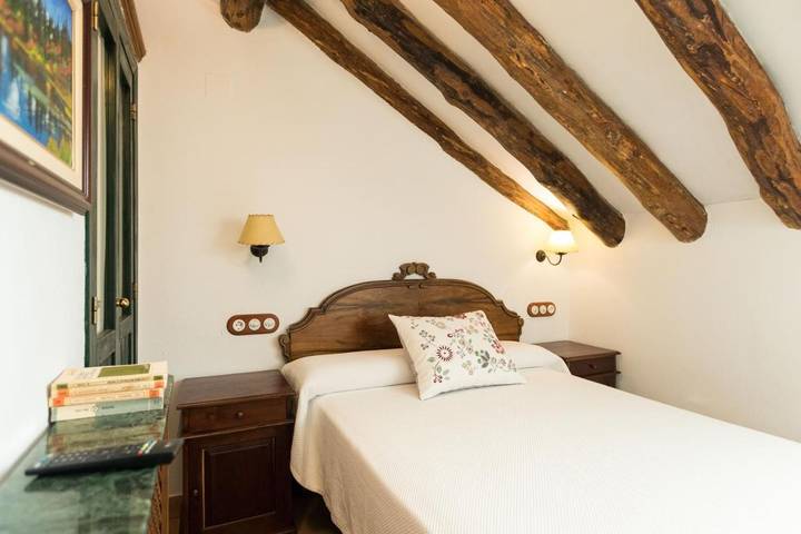 Hotel para 2 personas, con jardín además de terraza y piscina en Andalucía - 4