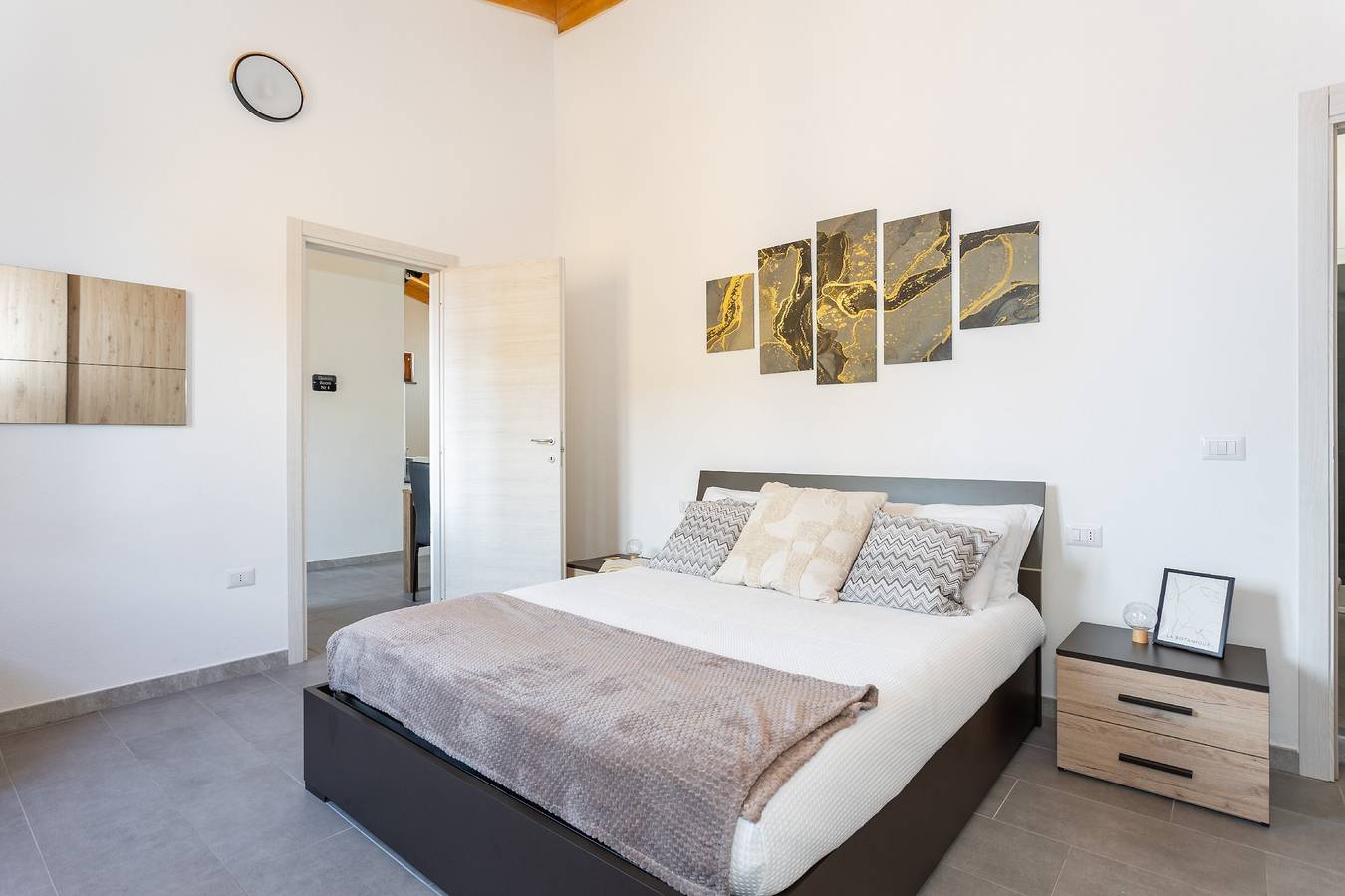 Ganze Wohnung, Costa Ovest Apartment Waves in Nurachi, Stagno di Càbras