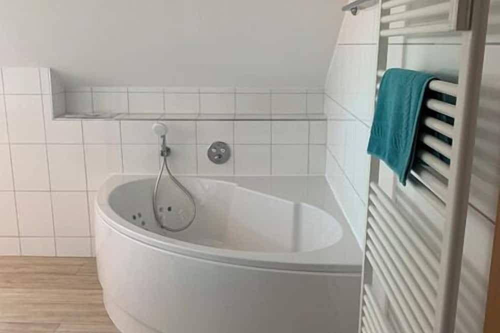 Ganze Wohnung, Inselblume 33 - Ferienwohnung im Turm der Strandburg in Ostfehmarn, Fehmarn