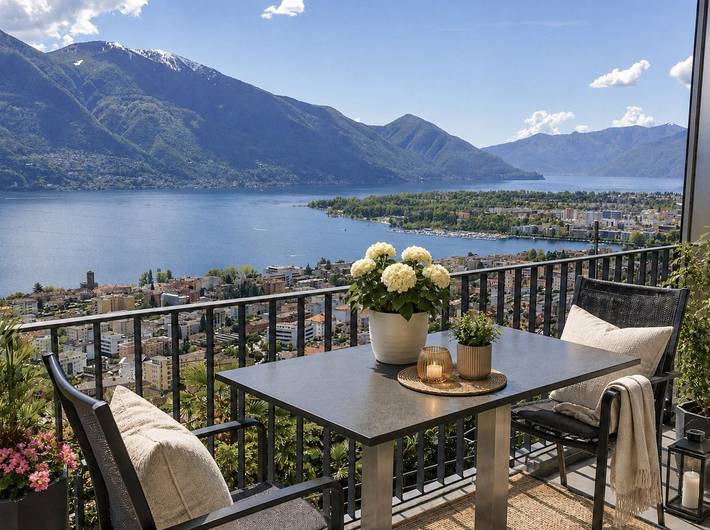Ferienwohnung für 2 Personen, mit Balkon und Garten sowie Pool und Sauna in Minusio