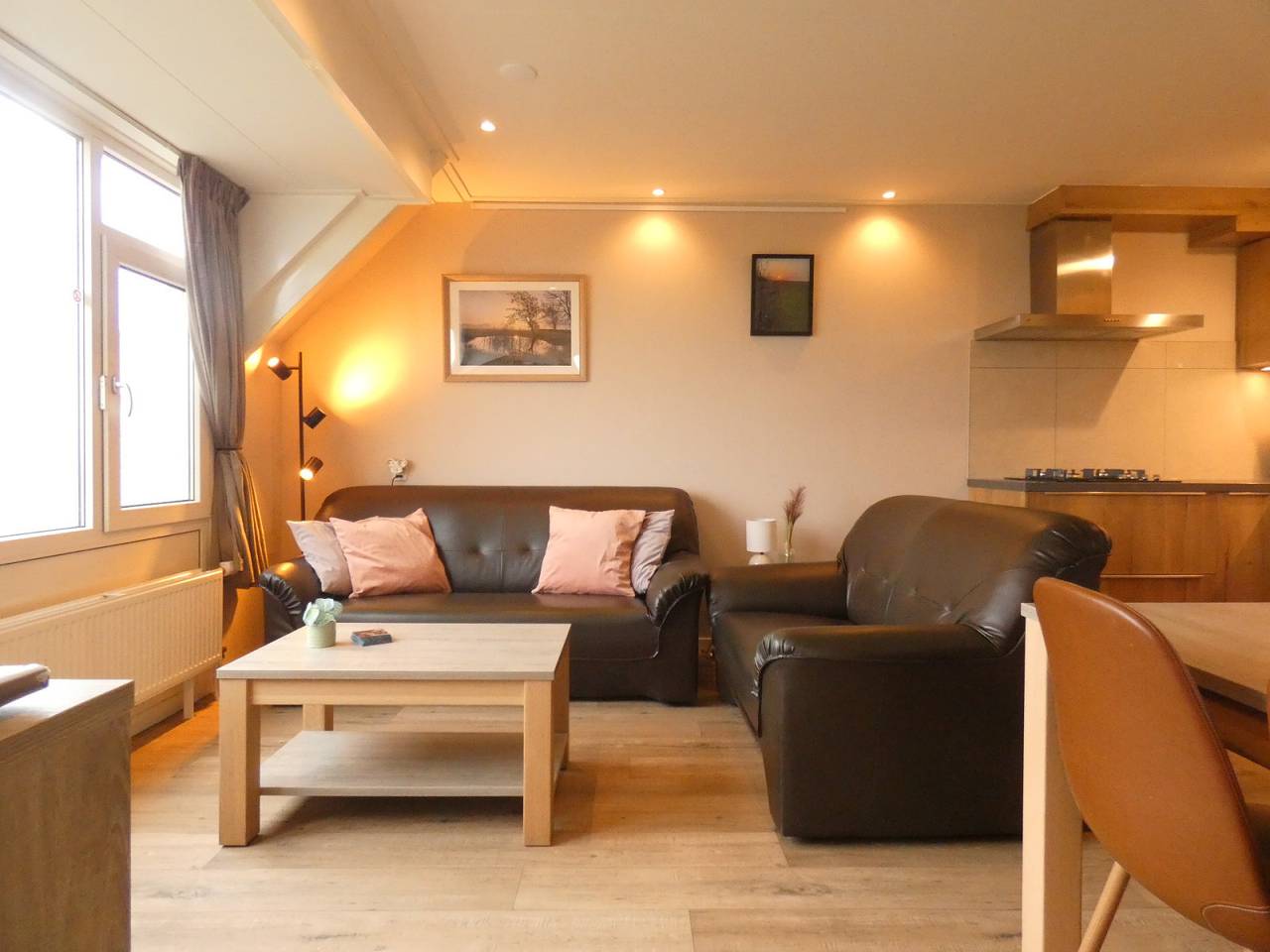Ganze Wohnung, Schöne Ferienwohnung für 4 bis 6 Personen in Den Burg, Texel. in Den Burg, Westfriesische Inseln