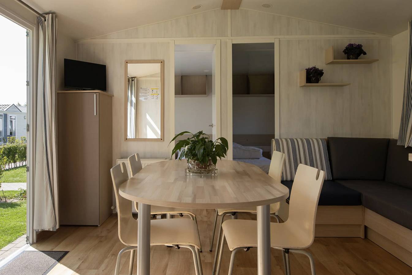 Vakantiepark Klein Strand - Comfort Chalet 4p in Jabbeke, Westflandern
