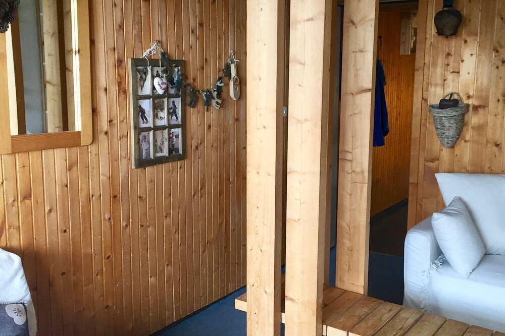 Ganze Wohnung, Charmante 2-Zimmer-Wohnung - Blick auf den Mont-Blanc - am Fuße der Pisten in Aime 2000 in Aime 2000, Aime-la-Plagne