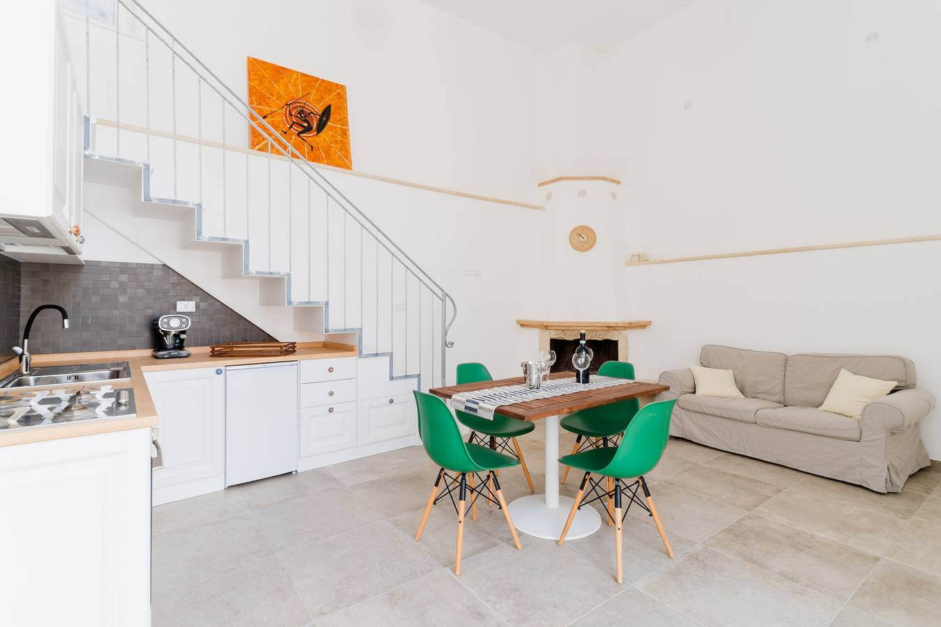 Casa vacanze 'Anemoi' con terrazza condivisa, Wi-Fi e aria condizionata in Uggiano la Chiesa, Provincia di Lecce