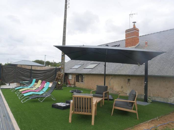 Location de vacances pour 6 personnes, avec jacuzzi ainsi que piscine et jardin dans Bazouges Cré sur Loir - 2