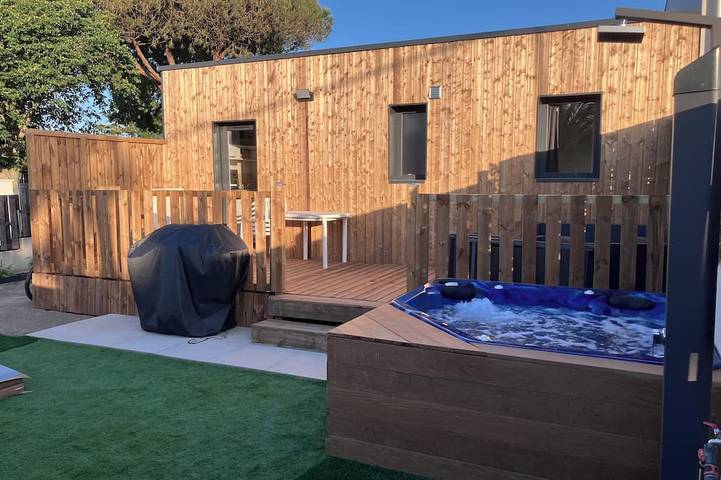 Maison de vacances pour 5 personnes, avec terrasse ainsi que jacuzzi et jardin à Olonne-sur-Mer