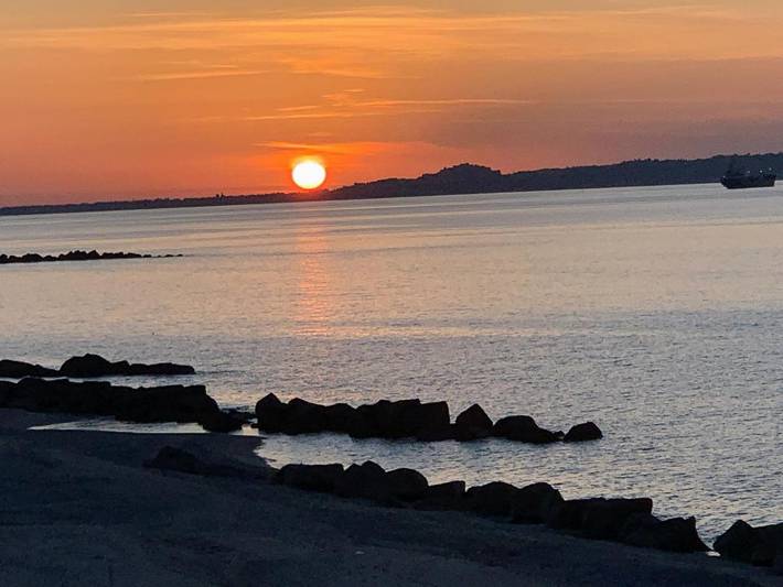 Gîte pour 3 personnes, avec vue et balcon à Spadafora