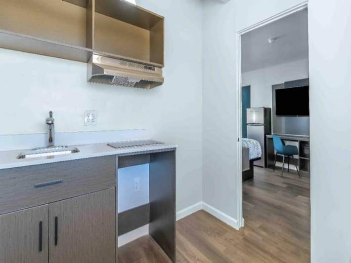 Ganze Wohnung, 1 Kingsize-Bett | Nsmk, Micfridge in Madera, Madera County