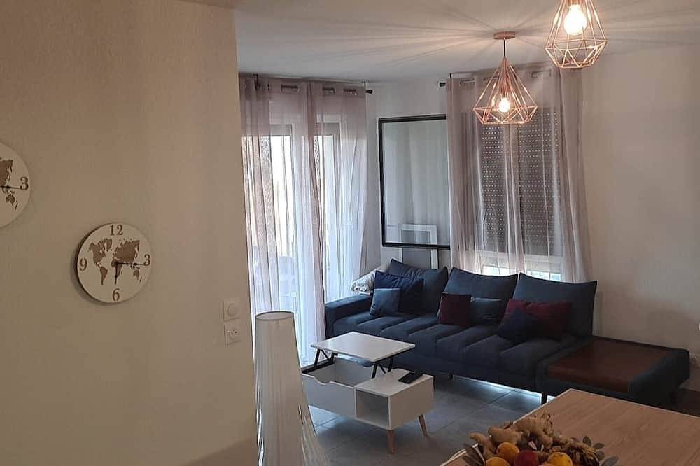 Entire apartment, Cosy two-bedroom apartment in Croix d'Argent, Montpellier