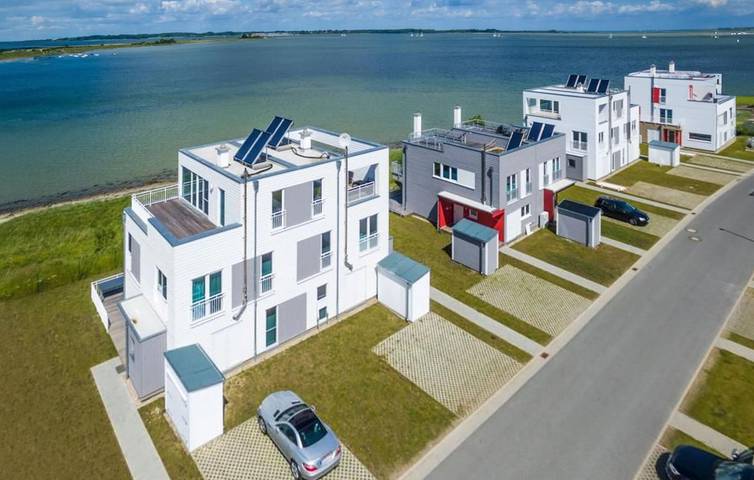 Ferienhaus mit Meerblick für 5 Personen, mit Terrasse und Sauna sowie Whirlpool in Schlei