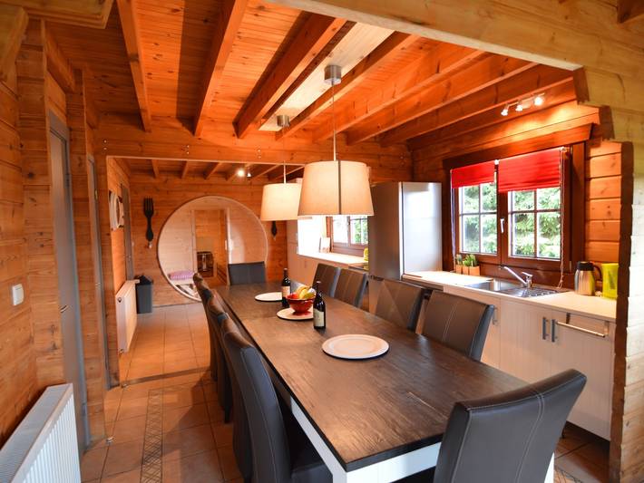 Chalet für 10 Personen, mit Sauna und Terrasse sowie Garten, mit Haustier - 1