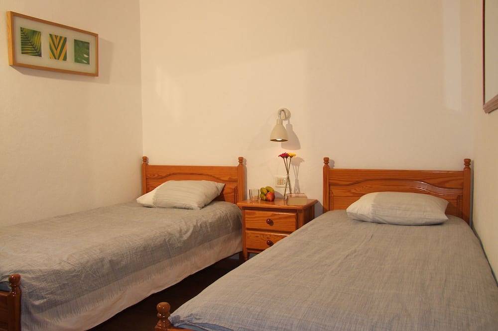 Casita Vista Valle 2 in Tajuya, El Paso