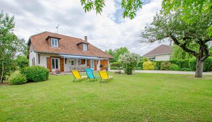 Gîte pour 6 personnes, avec terrasse et jardin, animaux acceptés dans l' Aube