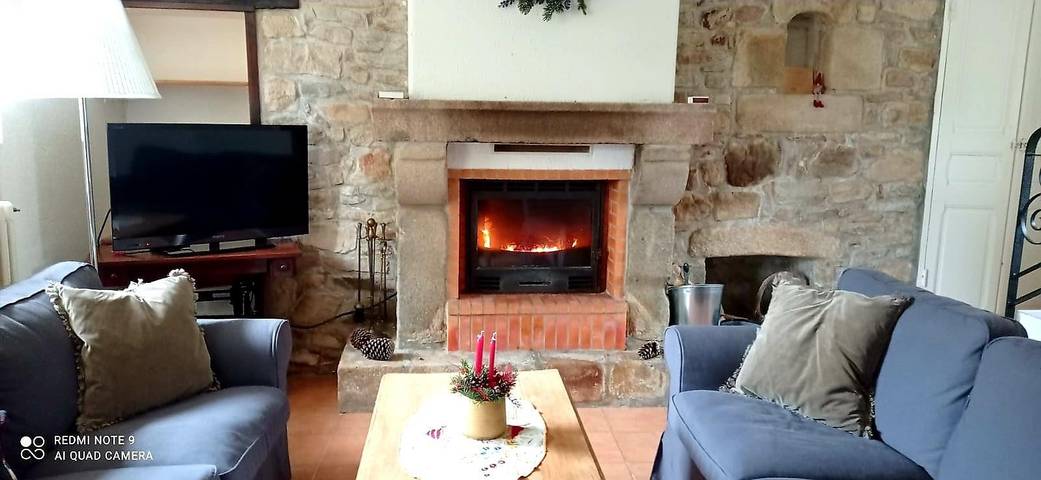 Gîte pour 6 personnes, avec jardin ainsi que terrasse et piscine à Landévant - 2