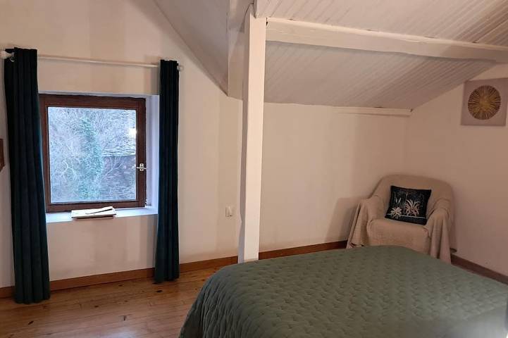 Location de vacances pour 4 personnes, avec jardin à Quézac - 4