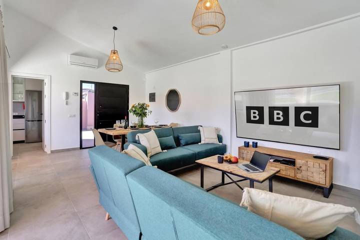 Villa voor 6 personen, with tuin and uitzicht as well as zwembad in Caleta de Fuste