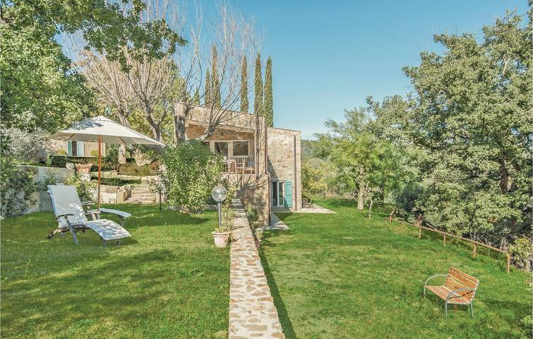 Casa vacanza per 7 persone, con Terrazza a Magliano in Toscana
