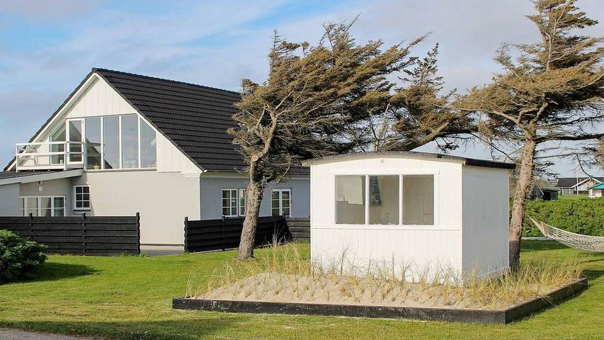 Ferienhaus für 14 Personen, mit Ausblick und Terrasse sowie Sauna, mit Haustier in Nr. Lyngby
