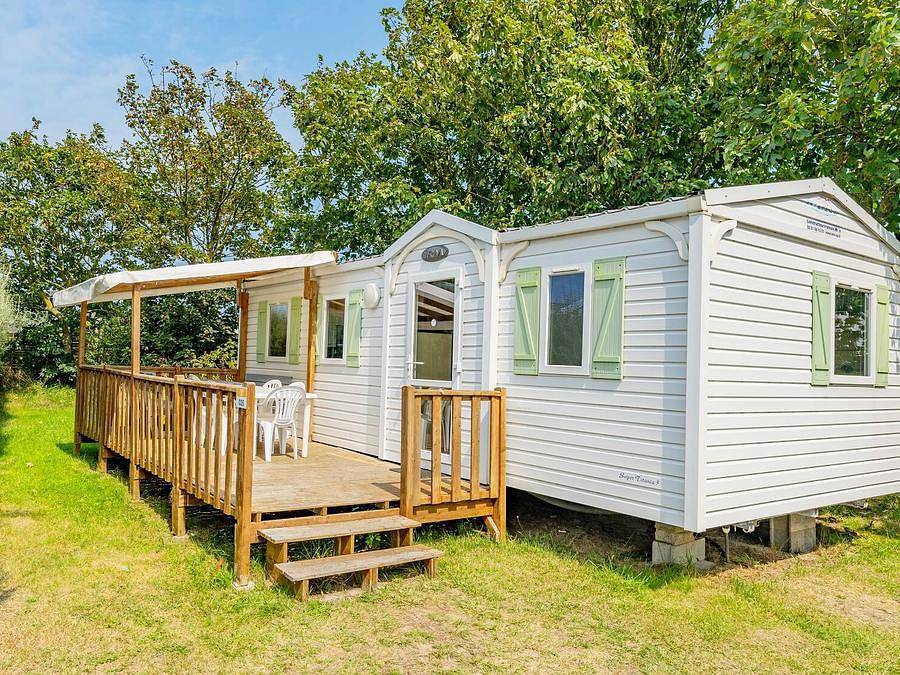 Camping La Baie du Kernic  - Mobilheim 6 personen - Classic | 3 Schlafz. | 6 Pers. | Erhöhte Terrasse in Plouescat, Côte des Légendes