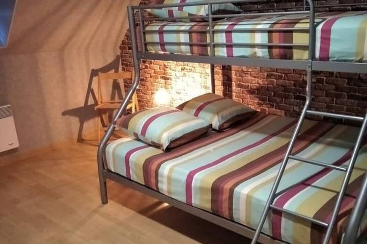 Gîte pour 5 personnes, avec jardin à Saint-Germain-sur-Ay - 4