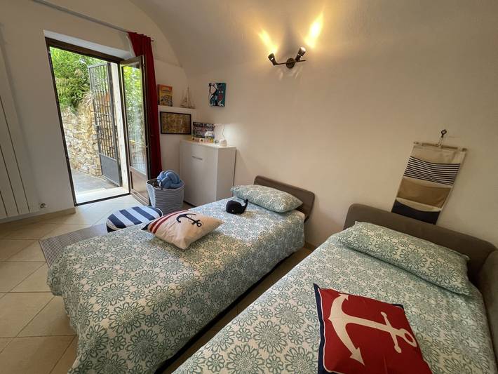 Ferienwohnung für 5 Personen, mit Terrasse und Garten in Cipressa - 4