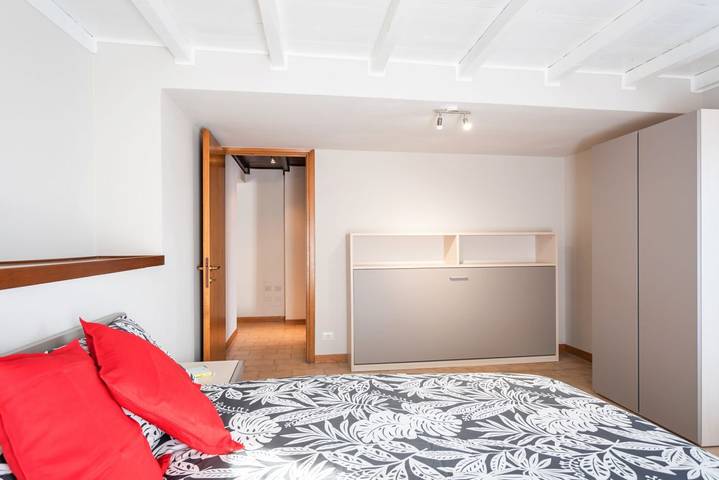 Appartamento intero, Guesthost - Le tre Ninfee Apt x6 with Free Parking in Pusiano, Brianza