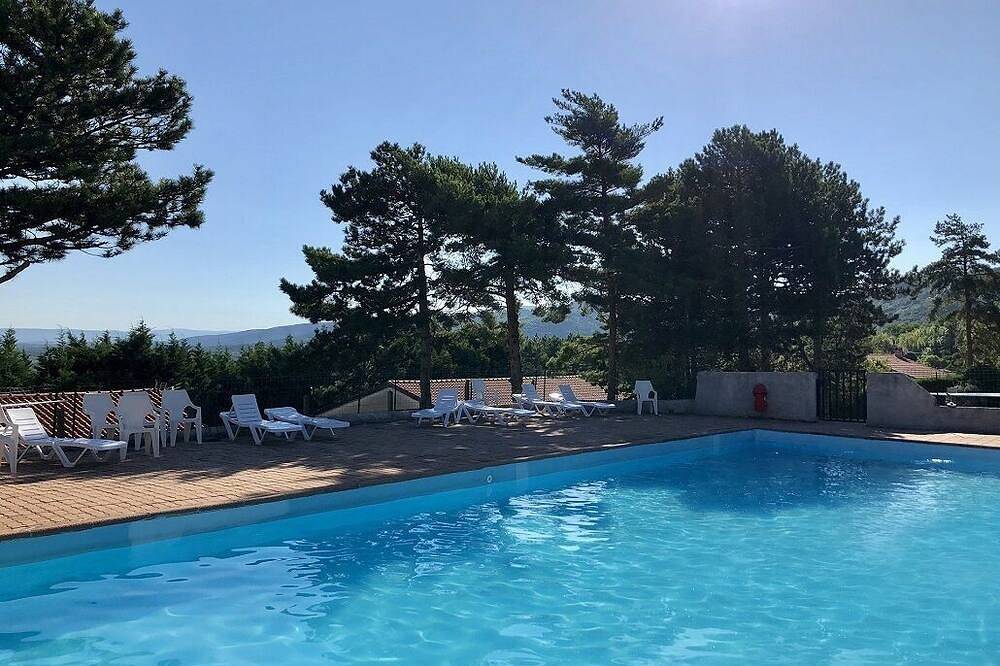 Appartement entier, Lac de St Ferréol, agréable rez de jardin avec accès piscine in Sorèze, Lauragais