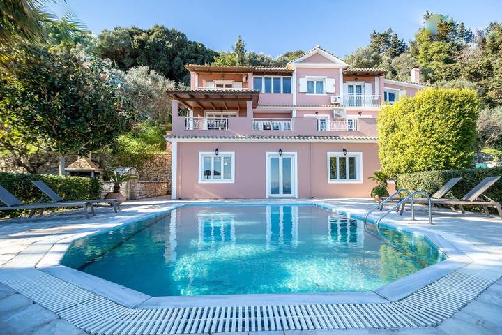 Villa für 9 Personen, mit Terrasse auf Zakynthos