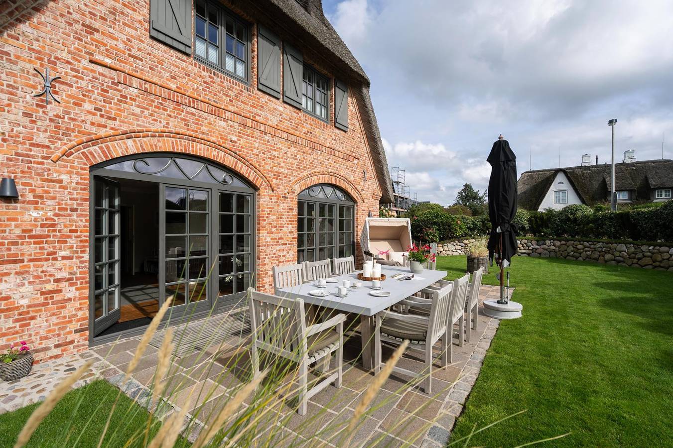 Villa Hengist mit eigener Sauna, 600 Meter vom Weststrand, Wenningstedt, Sylt  in Wenningstedt, Sylt