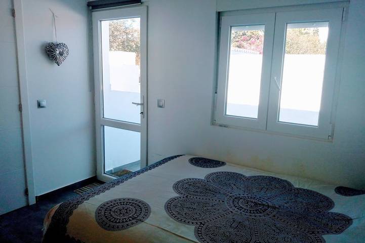 Finca für 8 Personen, mit Terrasse in San Roque - 3