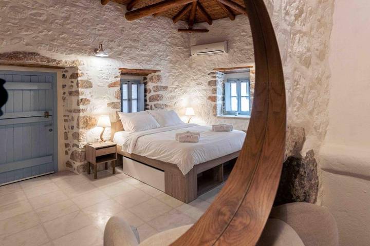 Villa per 5 persone, con panorama e terrazza in Mani