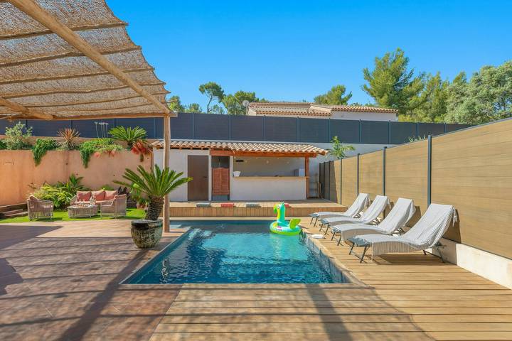 Location de vacances pour 8 personnes, avec Terrasse et Jardin à Ollioules - 3
