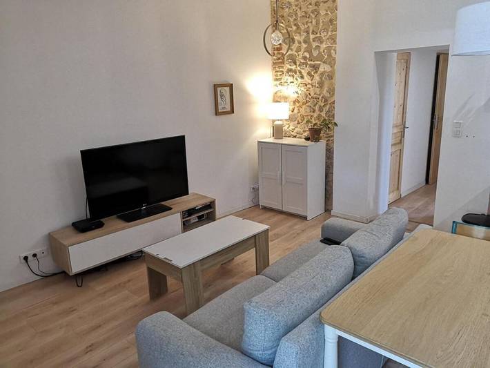 Location de vacances pour 2 personnes, avec vue ainsi que terrasse et jardin à Passa - 3